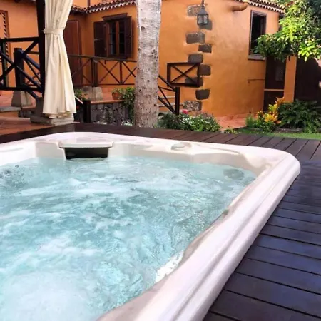 Ferienhaus La Casona De La Rambla - Private Garden + Jacuzzi *